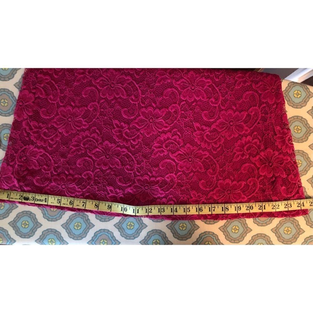 Francesca’s Fuschia Lace Dress EUC - Size S - Picture 8 of 9